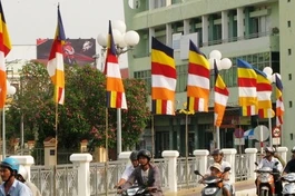 Chùm ảnh: TP.Rạch Giá chào mừng Đại hội Phật giáo Kiên Giang